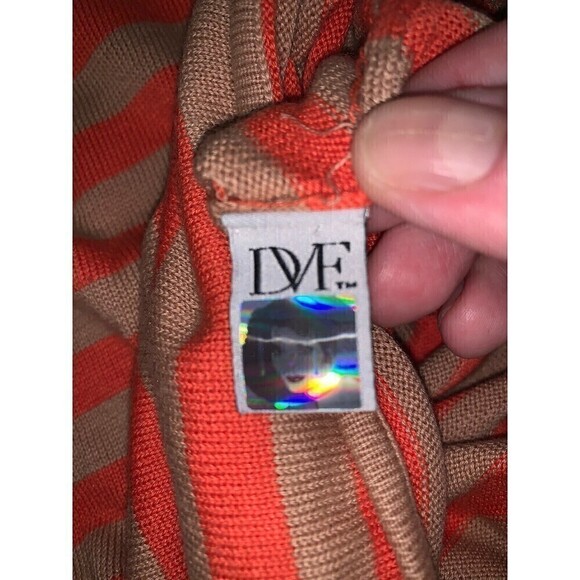𝅺DIANE von Furstenberg Sweater Top 3/4 Sleeve Size‎ Petite - Picture 3 of 7